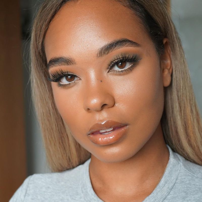 Holiday Makeup Looks Lashes