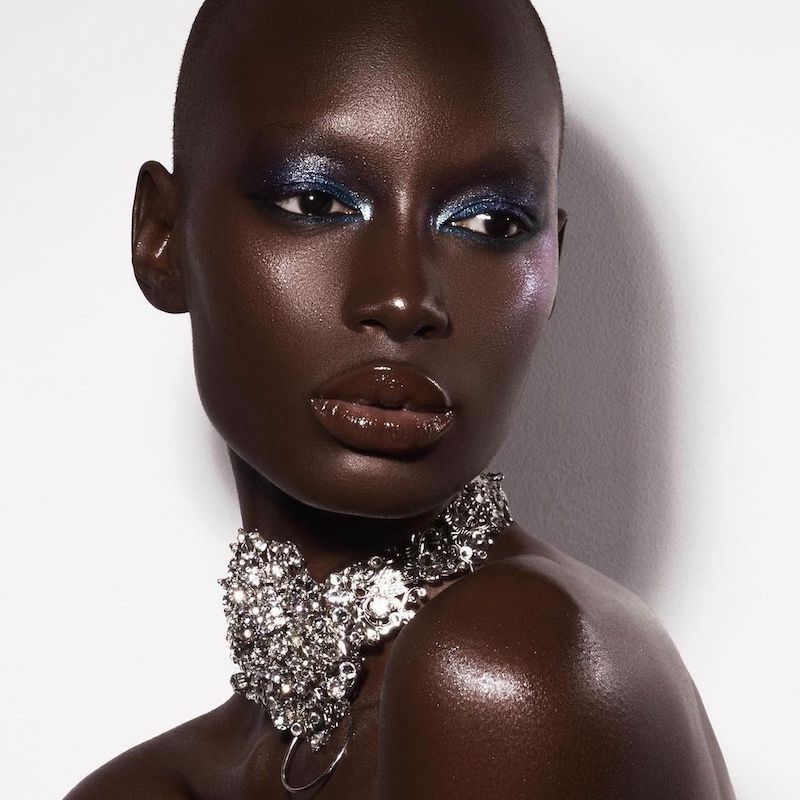 Holiday Makeup Looks Metal Smoke