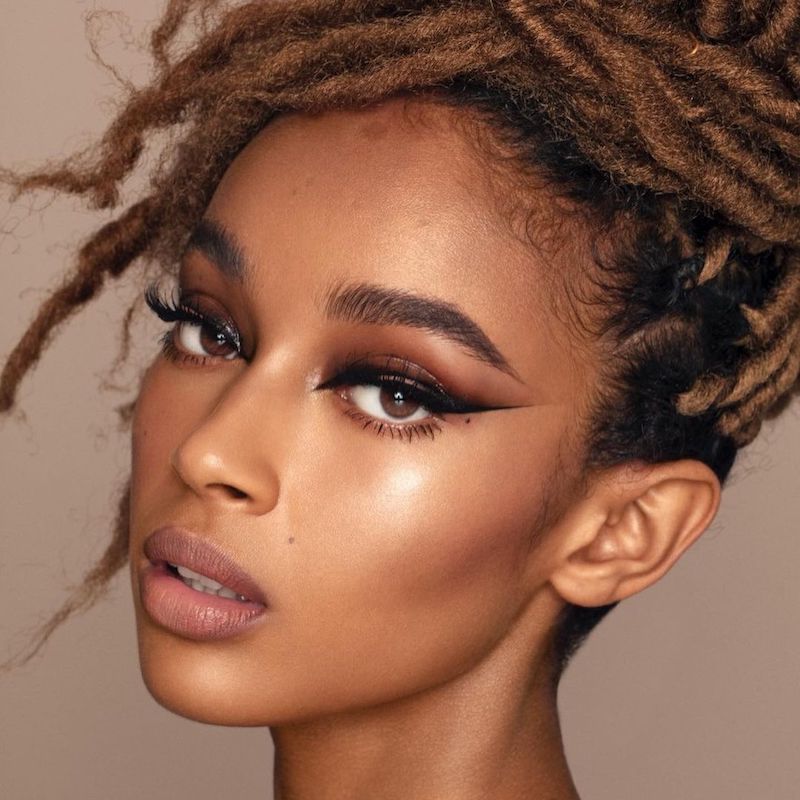 Holiday Makeup Looks Winged Liner