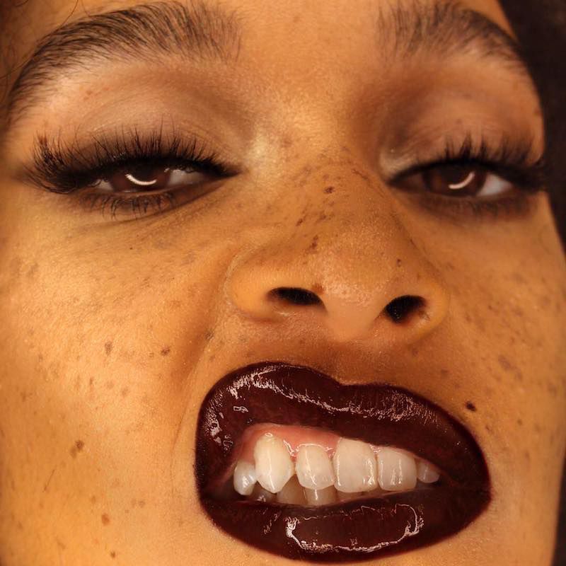 Holiday Makeup Looks Berry Lip Ayesha Marr