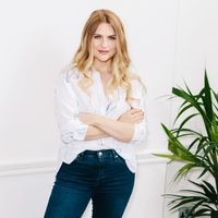 amy lawrenson former editorial director of byrdie uk 