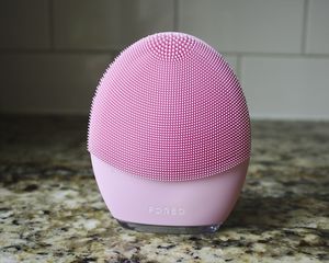 FOREO Luna 3 for Normal Skin