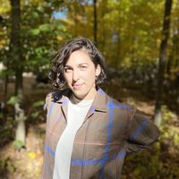 byrdie contributer Nina Slesinger