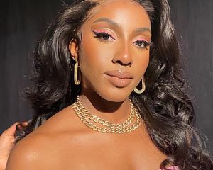 Ziwe Barbiecore Beauty 