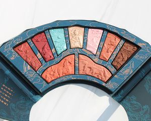 The Florasis Floral Engraving Odey Makeup Palette