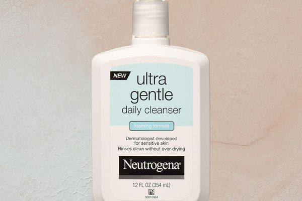 neutrogena gentle cleanser