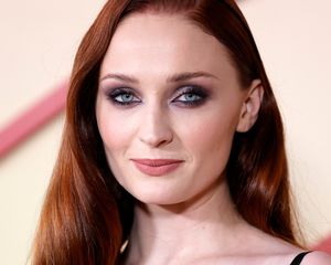Sophie Turner red hair 