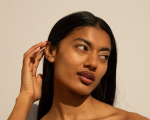 Close up of a woman looking to the side